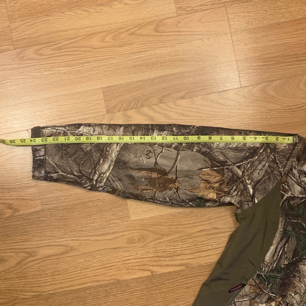 Camo Hooded Lightweight Rain Jacket - Picture 10 of 10